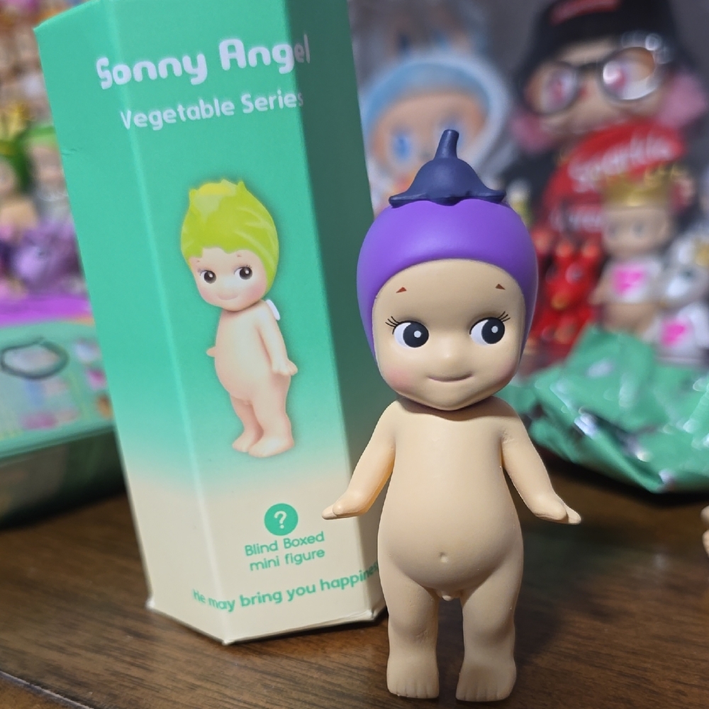 Vegetable Series Eggplant Sonny Angel 100% Authentic